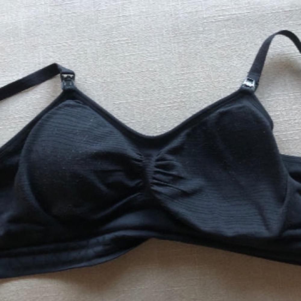 pumping/nursing bras wanting to sell 3 for $75